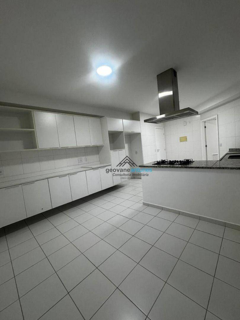 Apartamento para alugar com 3 quartos, 234m² - Foto 9