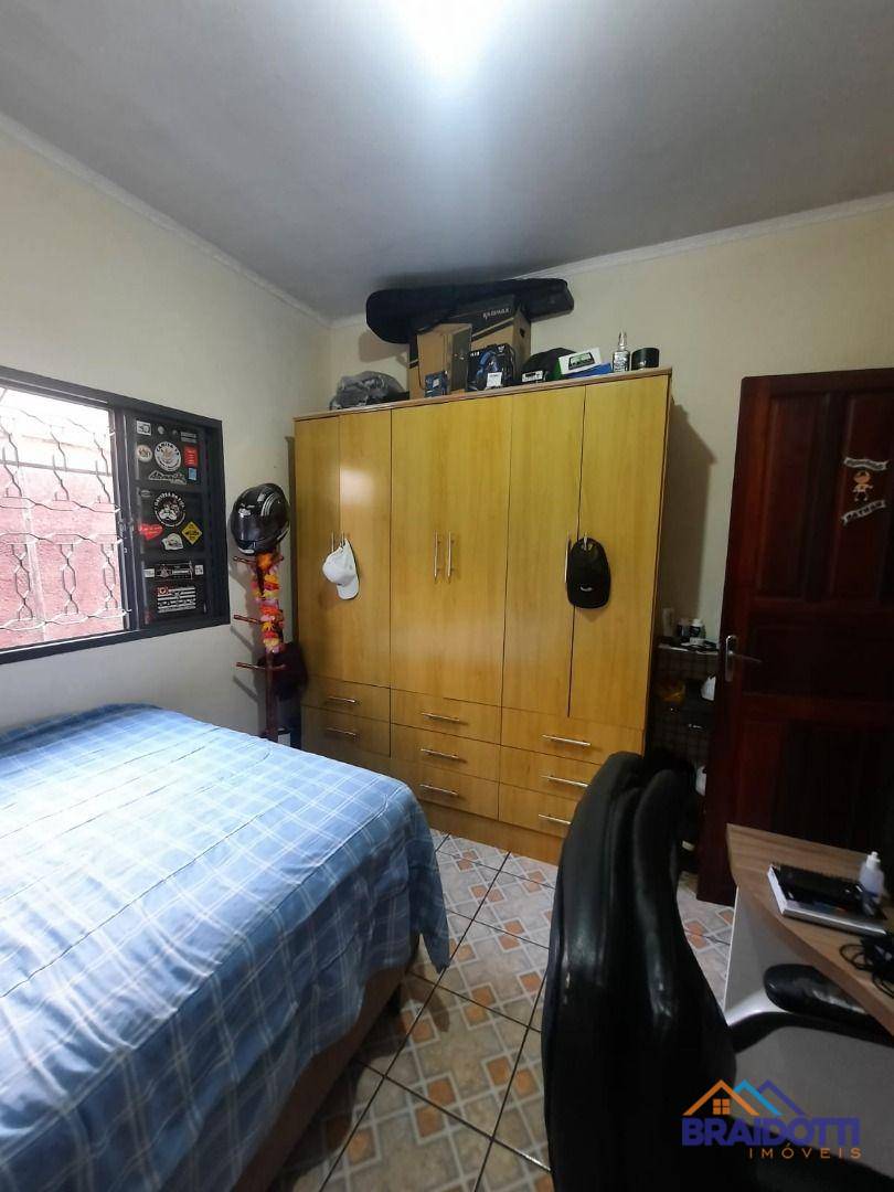 Casa à venda com 6 quartos, 300m² - Foto 8