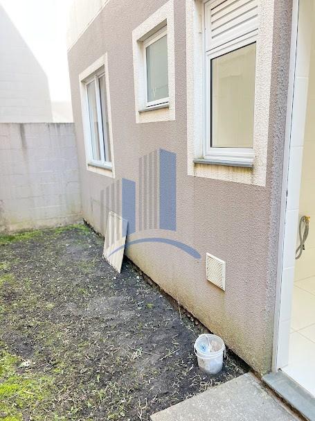 Apartamento à venda com 2 quartos, 38m² - Foto 17