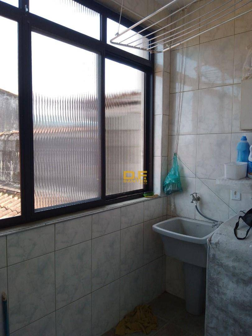 Sobrado à venda com 3 quartos, 155m² - Foto 4