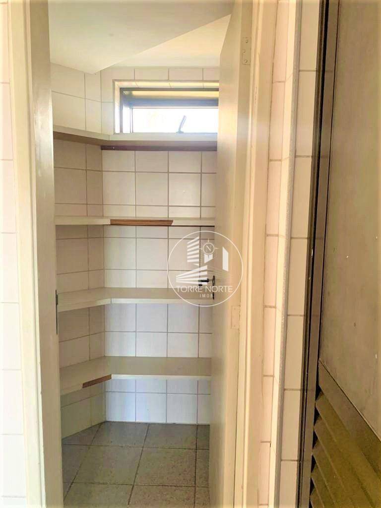 Apartamento à venda com 3 quartos, 119m² - Foto 18