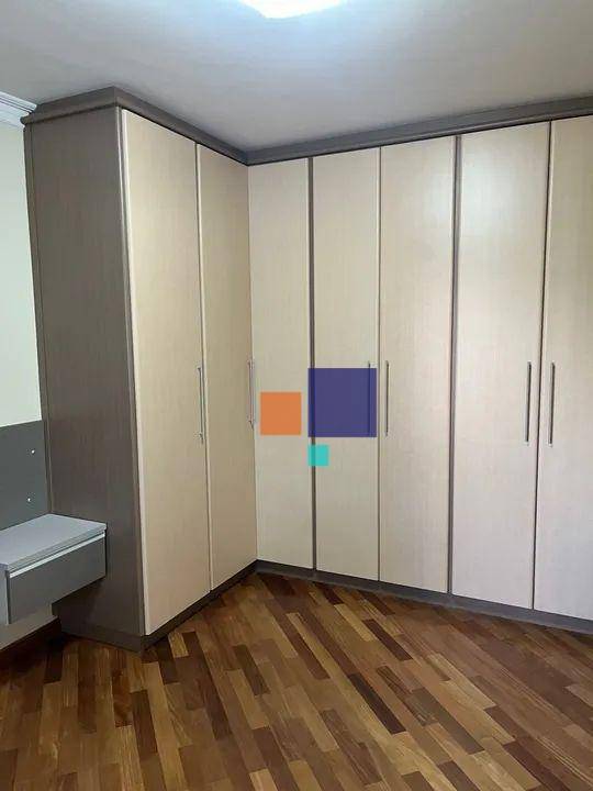 Apartamento para alugar com 3 quartos, 144m² - Foto 13