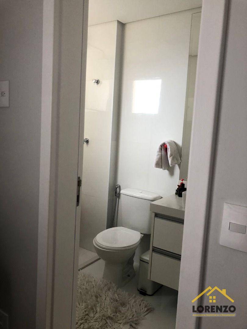 Apartamento à venda com 3 quartos, 177m² - Foto 34