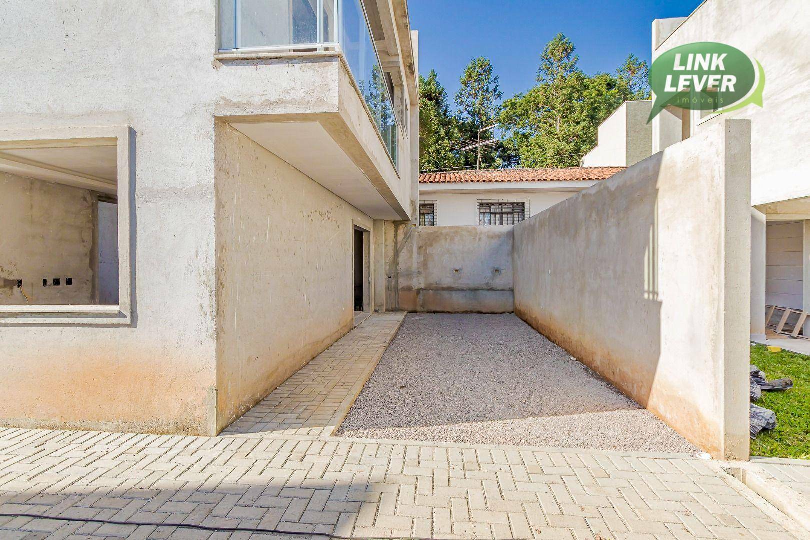 Sobrado à venda com 4 quartos, 258m² - Foto 3