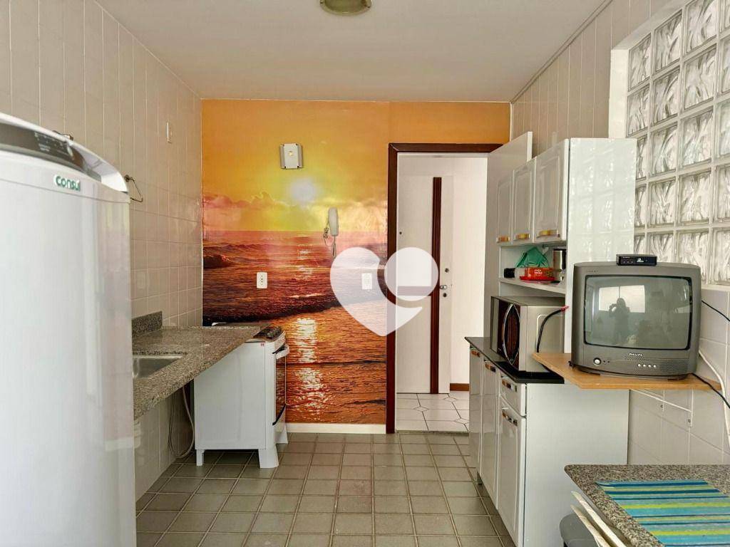 Apartamento à venda com 2 quartos, 90m² - Foto 9