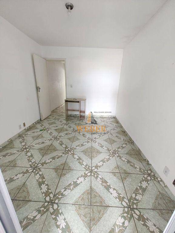 Sobrado à venda com 2 quartos, 63m² - Foto 3