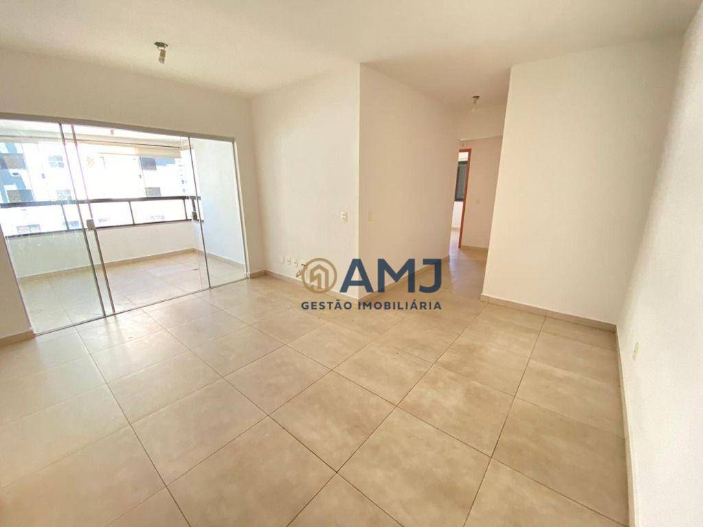 Apartamento à venda com 3 quartos, 86m² - Foto 3