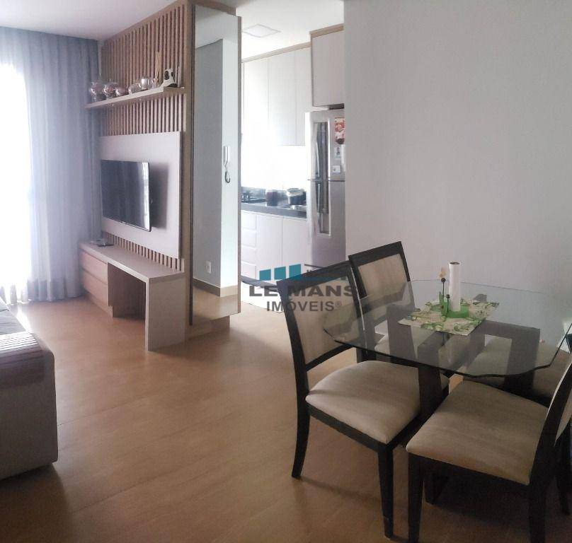 Apartamento à venda com 2 quartos, 65m² - Foto 6