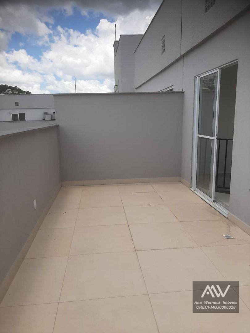 Cobertura à venda com 2 quartos, 80m² - Foto 2