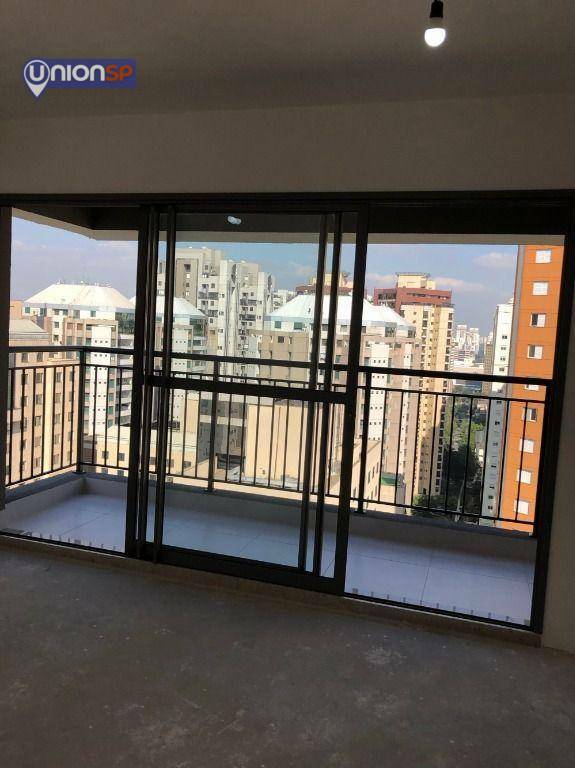 Apartamento à venda com 1 quarto, 25m² - Foto 2