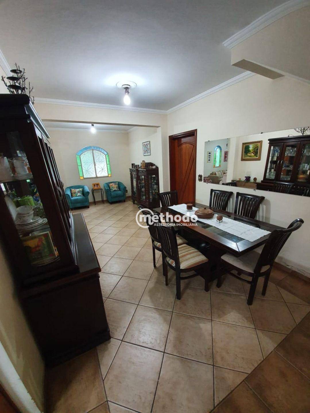 Casa à venda com 5 quartos, 272m² - Foto 23