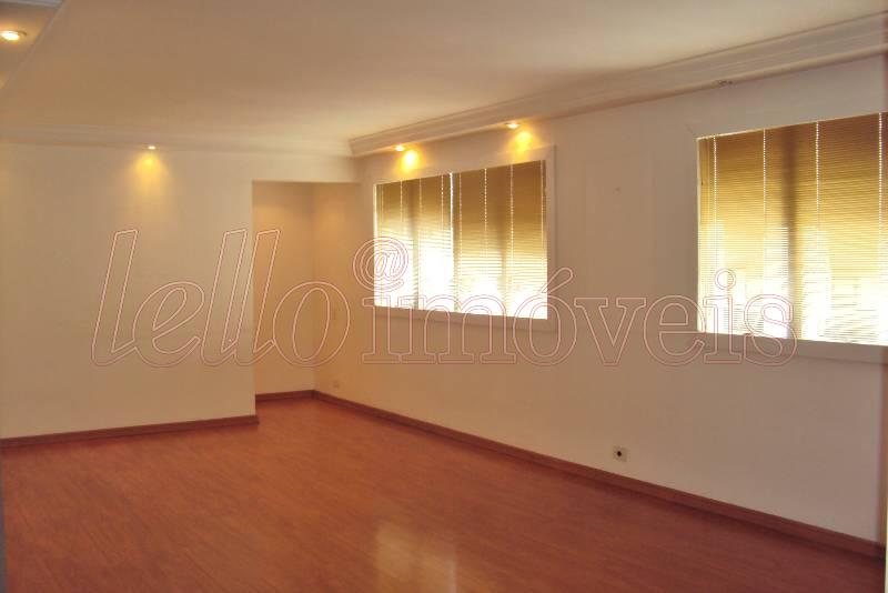 Apartamento para alugar com 3 quartos, 120m² - Foto 3