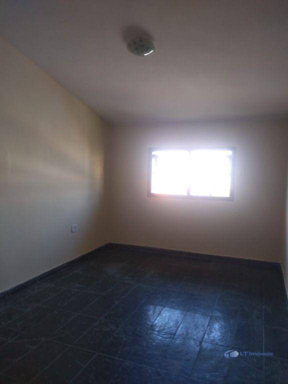 Sobrado à venda com 3 quartos, 280m² - Foto 4