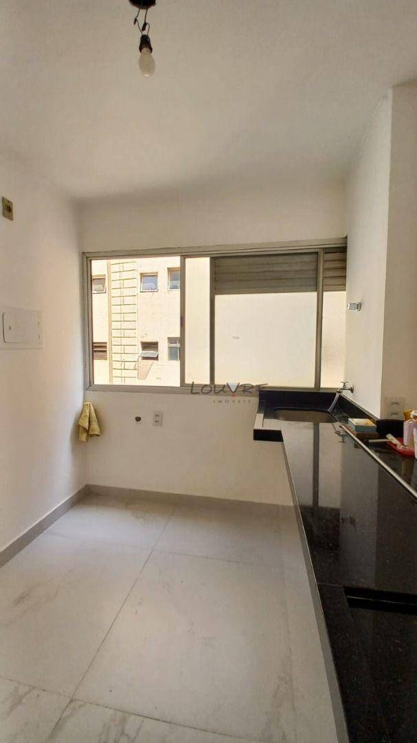 Apartamento à venda com 2 quartos, 53m² - Foto 14