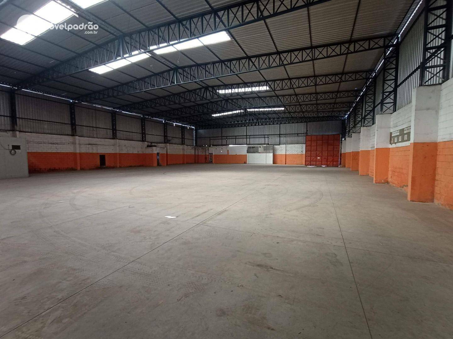 Depósito-Galpão-Armazém para alugar, 1350m² - Foto 5