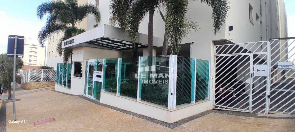 Apartamento à venda com 3 quartos, 86m² - Foto 1
