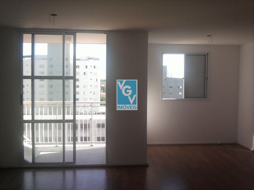 Apartamento à venda e aluguel com 2 quartos, 70m² - Foto 2