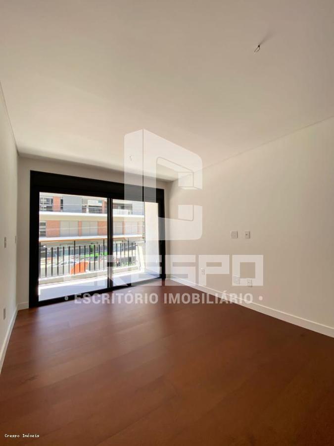 Apartamento à venda com 4 quartos, 210m² - Foto 16