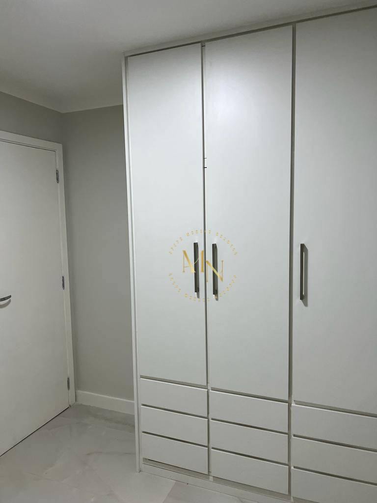 Apartamento à venda com 2 quartos, 68m² - Foto 9