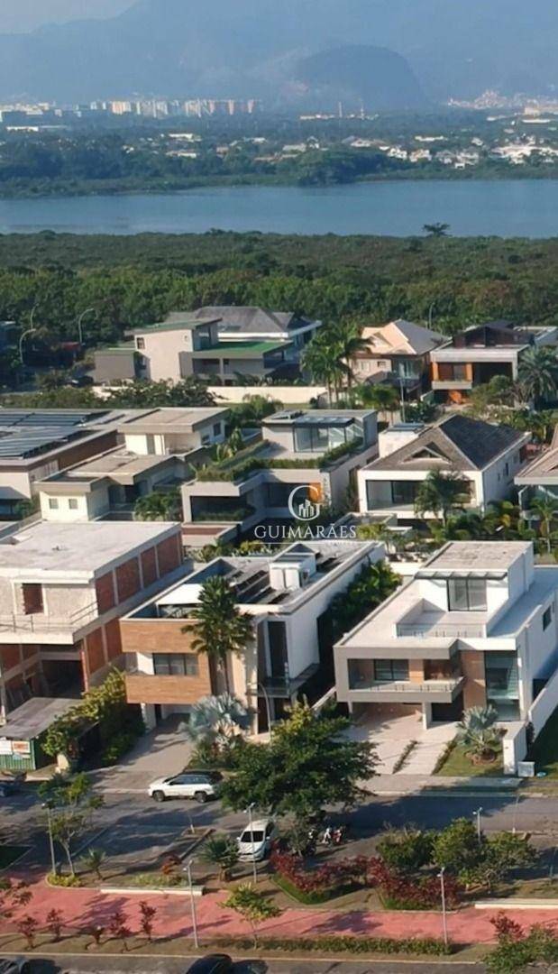 Casa de Condomínio à venda com 5 quartos, 700m² - Foto 9