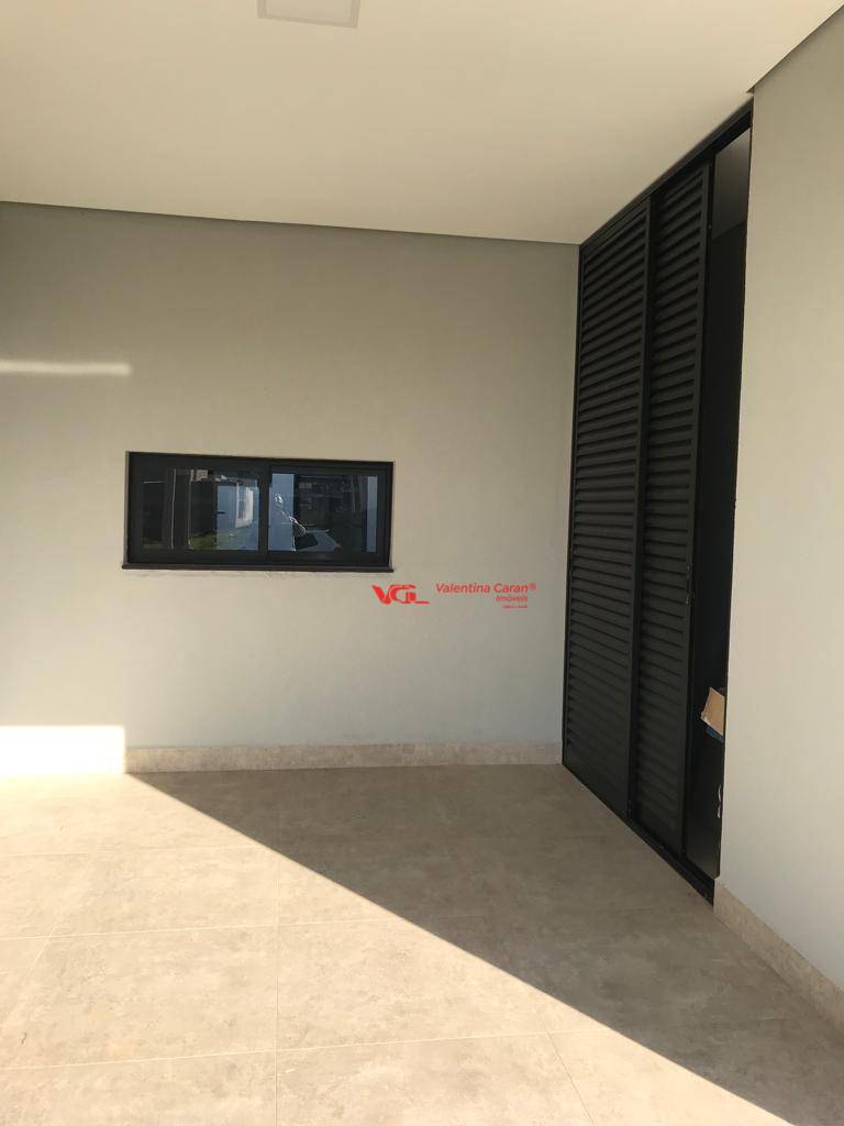 Casa de Condomínio à venda com 3 quartos, 140m² - Foto 2