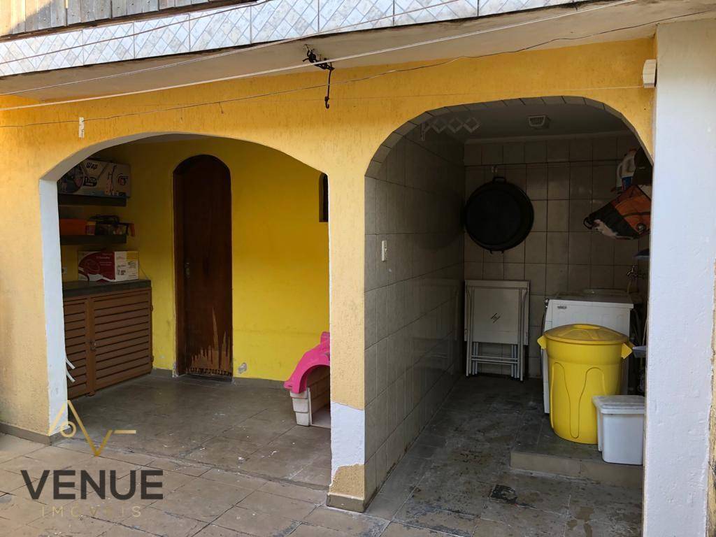 Casa à venda com 2 quartos, 150m² - Foto 20