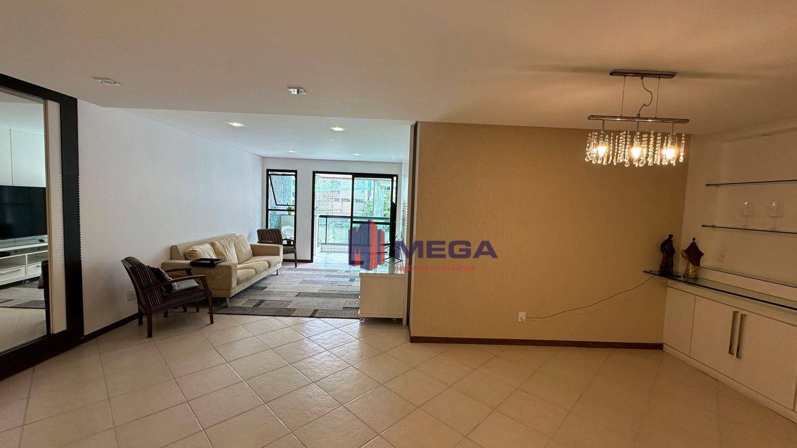 Apartamento à venda com 4 quartos, 250m² - Foto 3