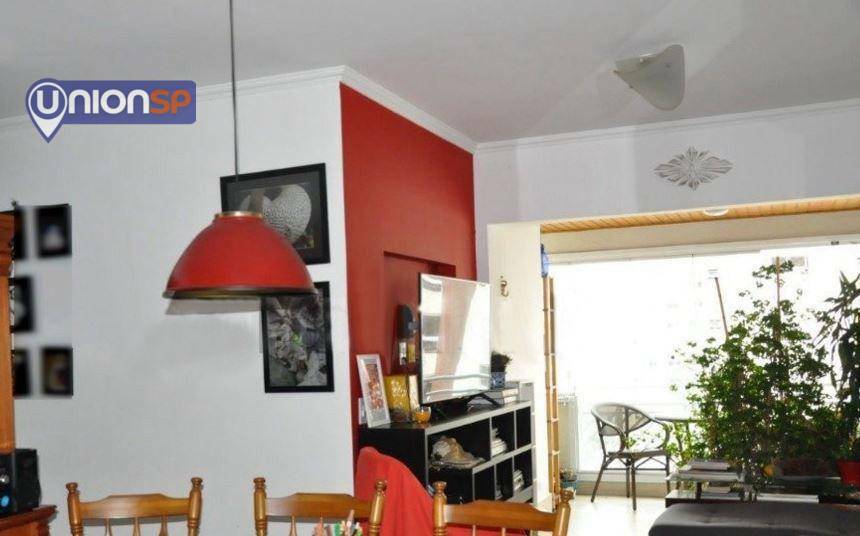 Apartamento à venda com 3 quartos, 91m² - Foto 2