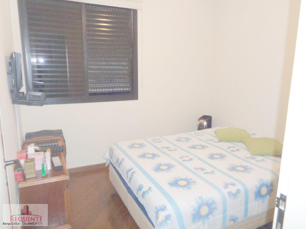 Apartamento à venda com 3 quartos, 95m² - Foto 21