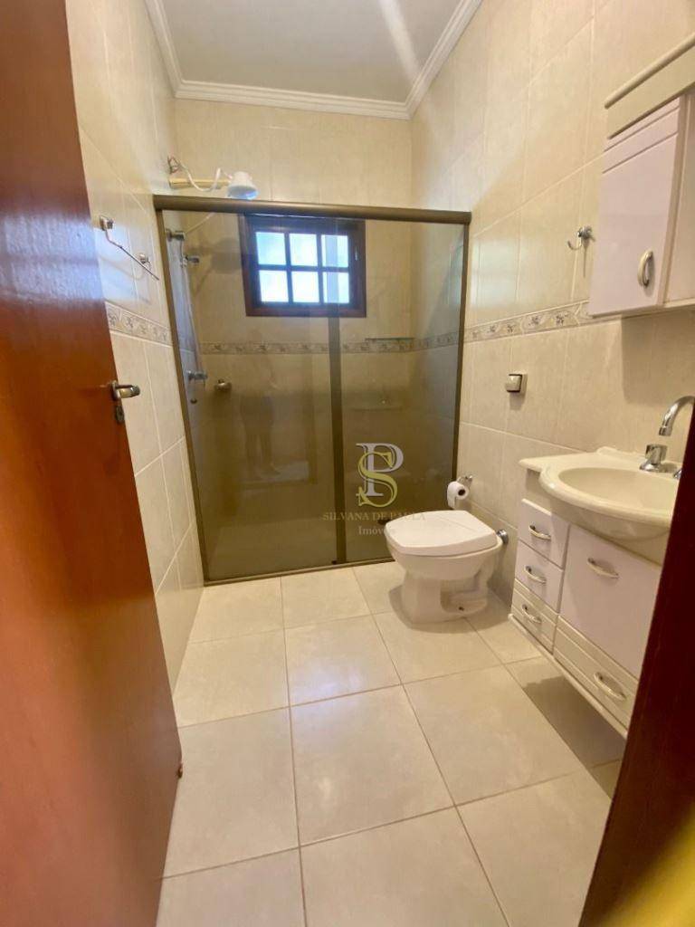 Chácara para alugar com 3 quartos, 183m² - Foto 13