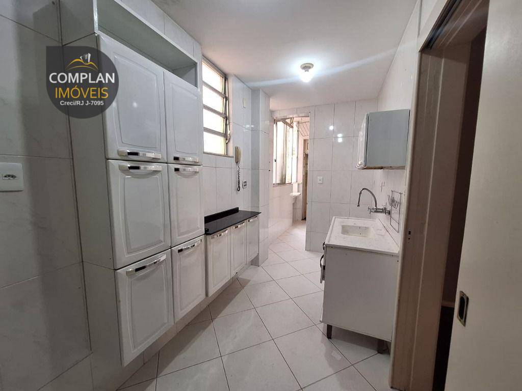 Apartamento à venda com 2 quartos, 105m² - Foto 15