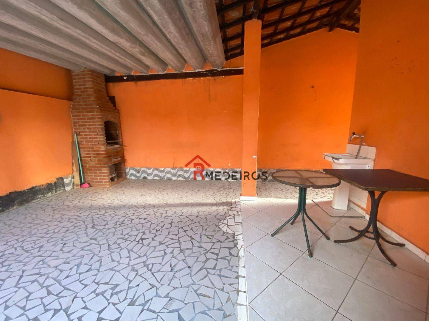 Casa à venda com 2 quartos, 98m² - Foto 5