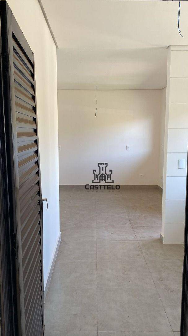 Casa à venda com 3 quartos, 116m² - Foto 4