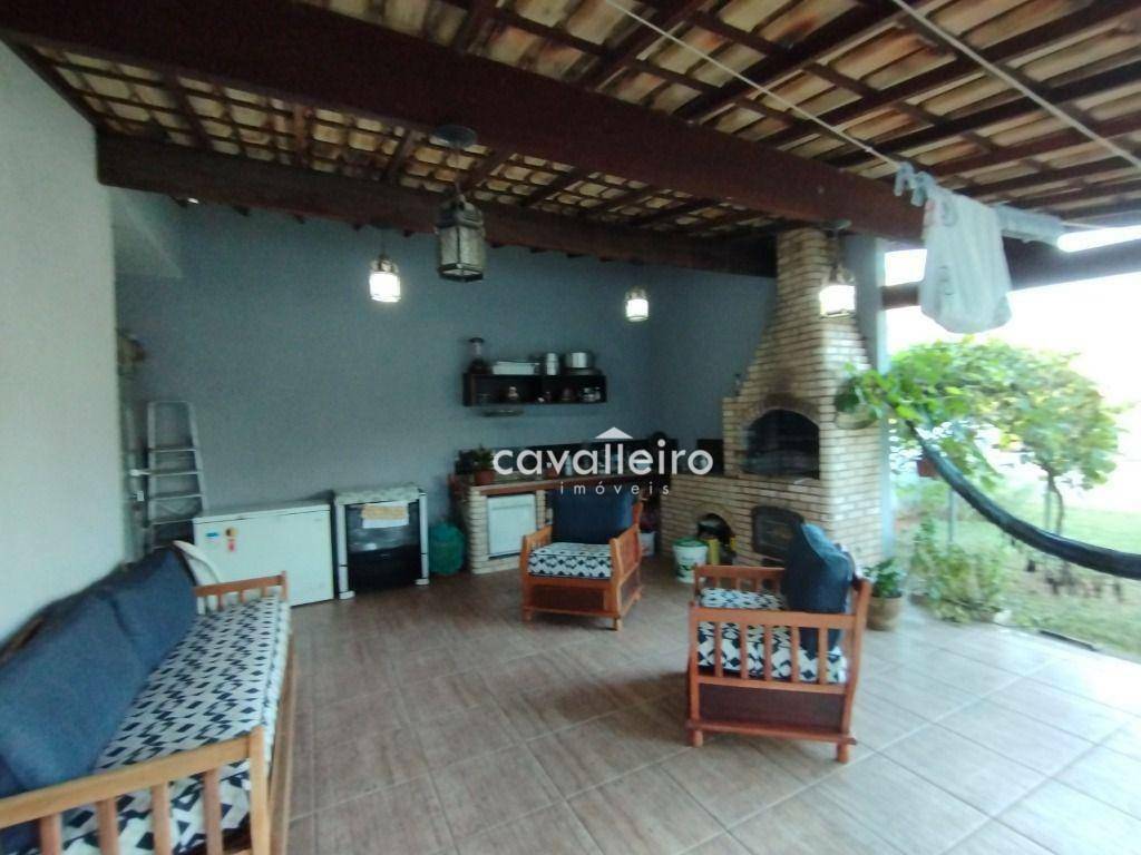 Casa de Condomínio à venda com 5 quartos, 170m² - Foto 2