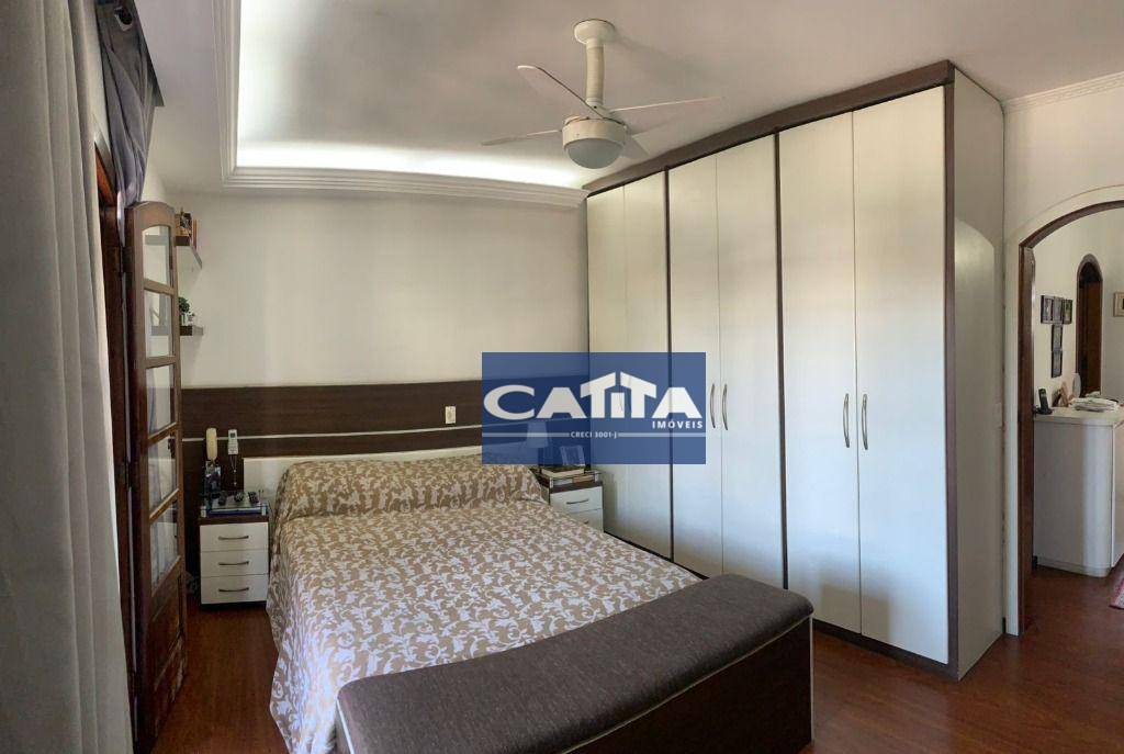 Sobrado à venda com 4 quartos, 240m² - Foto 14