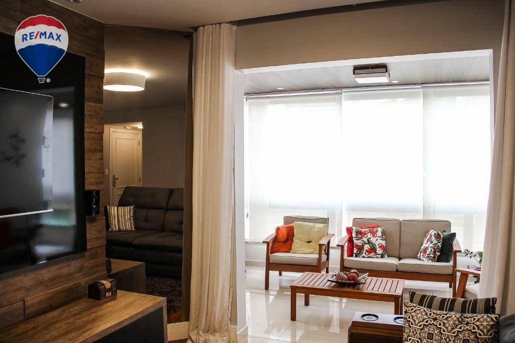 Apartamento à venda com 3 quartos, 180m² - Foto 18