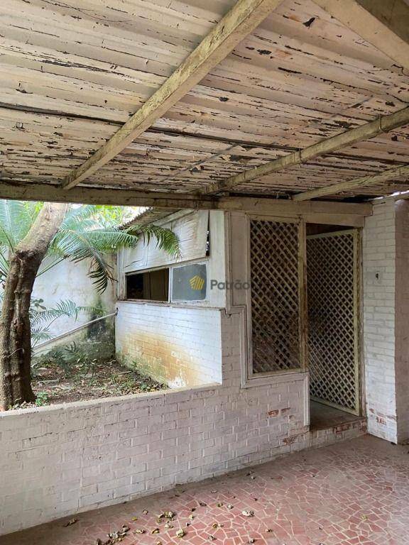 Sobrado à venda e aluguel com 4 quartos, 300m² - Foto 40