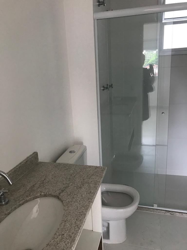 Apartamento à venda com 3 quartos, 154m² - Foto 1