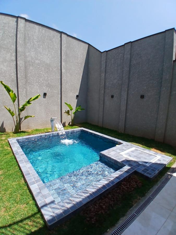 Casa de Condomínio à venda com 3 quartos, 150m² - Foto 3