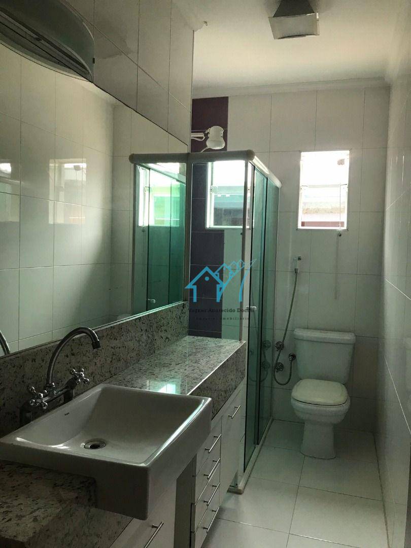 Sobrado à venda com 4 quartos, 248M2 - Foto 37