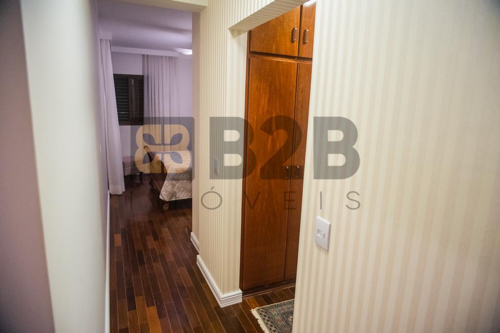 Apartamento à venda com 3 quartos, 142m² - Foto 7