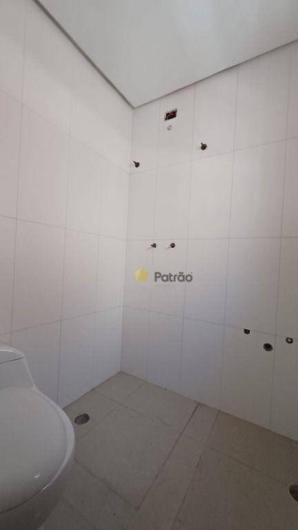 Apartamento à venda com 3 quartos, 120m² - Foto 8