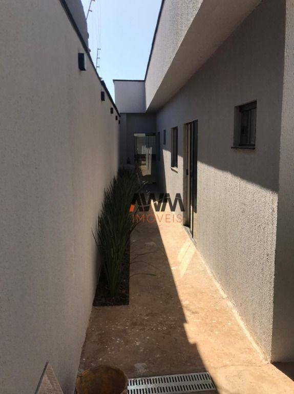 Casa à venda com 3 quartos, 126m² - Foto 7