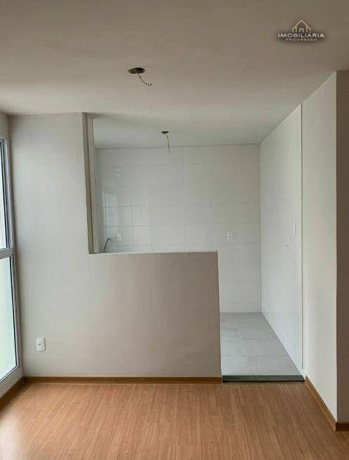 Apartamento à venda com 2 quartos, 44m² - Foto 3