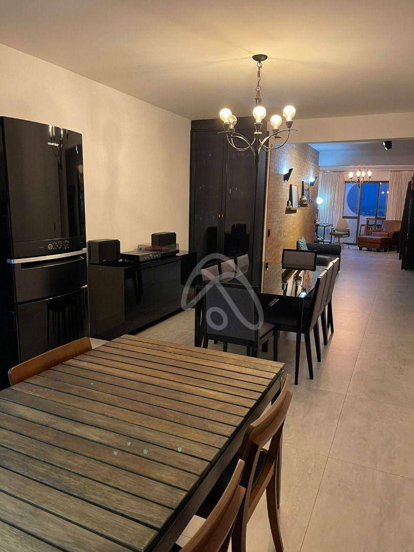 Apartamento à venda com 4 quartos, 190m² - Foto 8