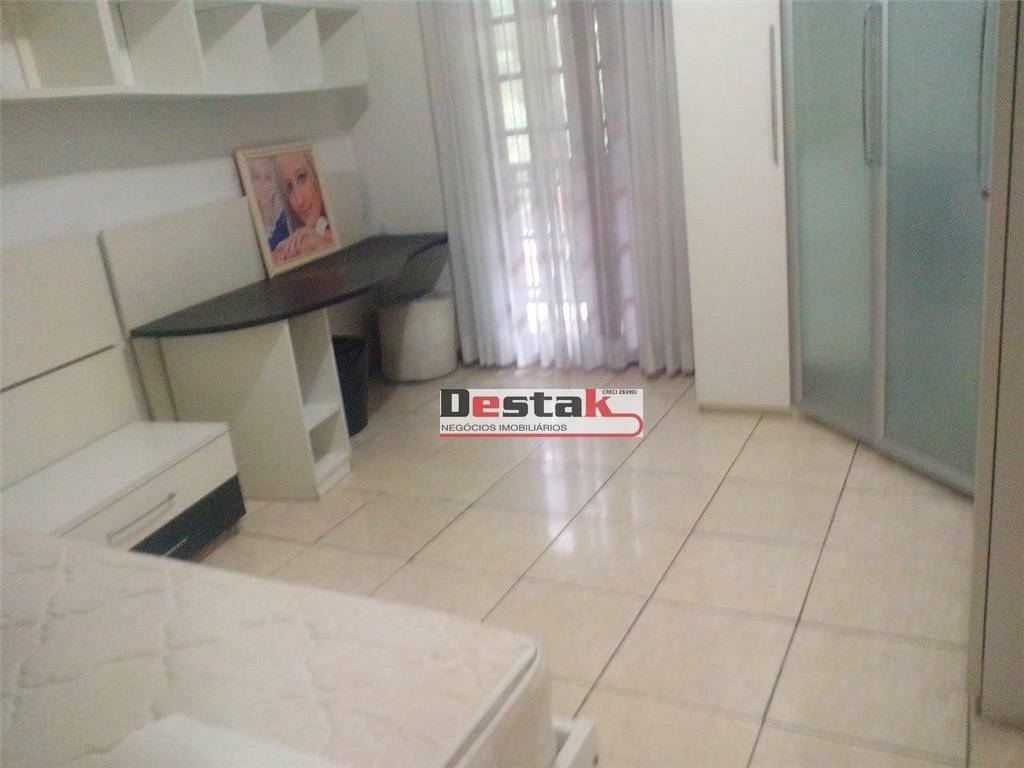 Sobrado à venda com 3 quartos, 320m² - Foto 10