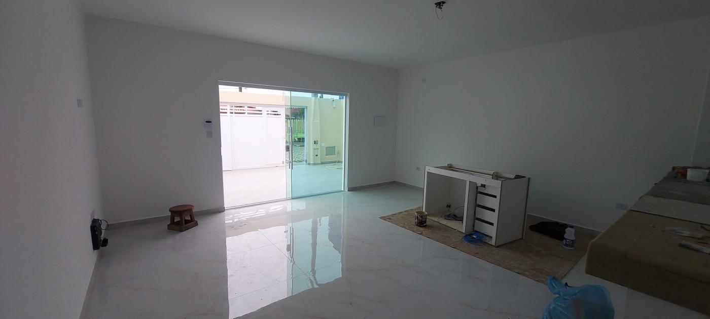 Casa à venda com 2 quartos, 185m² - Foto 11