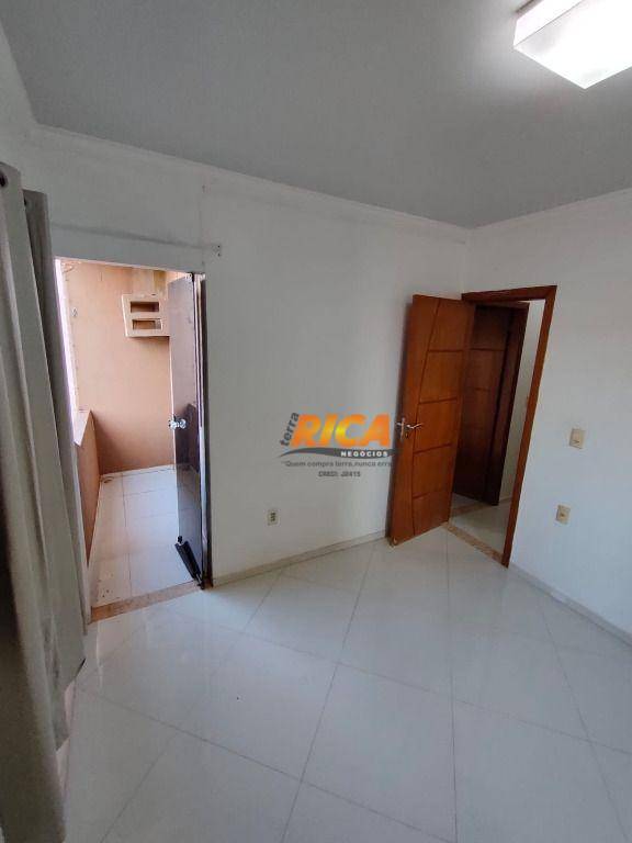 Sobrado à venda com 2 quartos, 64m² - Foto 18