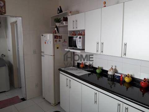 Casa à venda com 4 quartos, 326m² - Foto 18