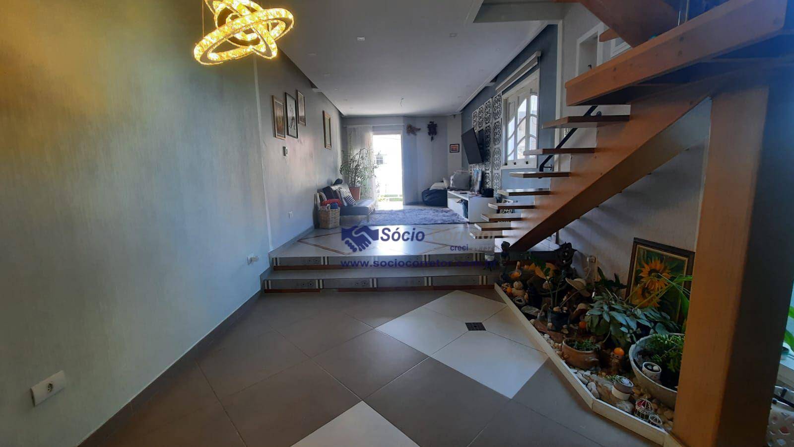 Sobrado à venda com 3 quartos, 192m² - Foto 3